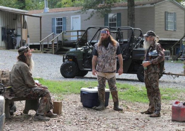 Duck Dynasty 5 08 Review Fowl Playhouse