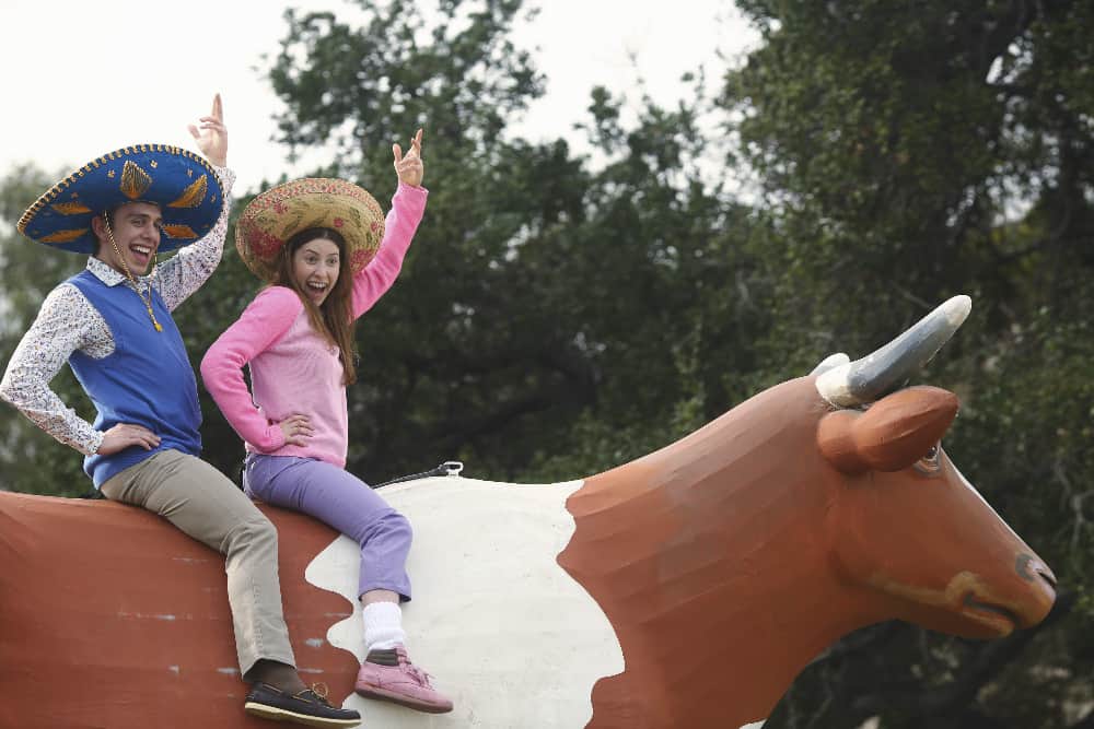 The Middle Season 6 Episode 19 Review: “Siblings and Sombreros