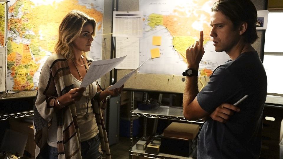 Graceland Season 3 Episode 11 Review: “The Wires” - TVovermind