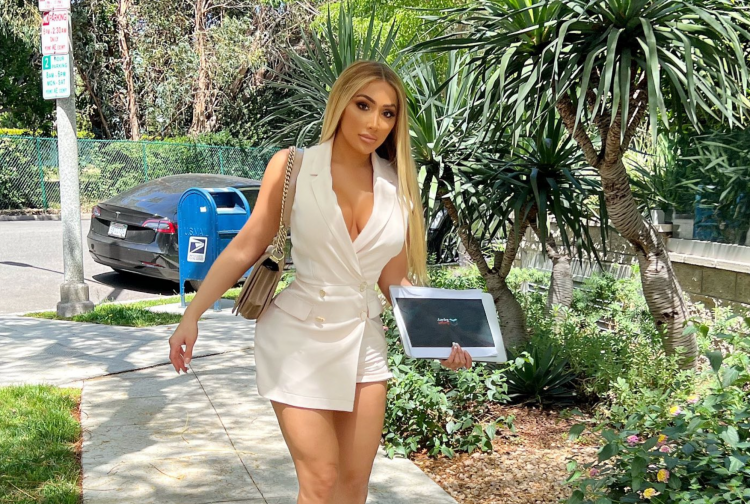 10 Things You Didn’t Know about Nikki Mudarris TVovermind