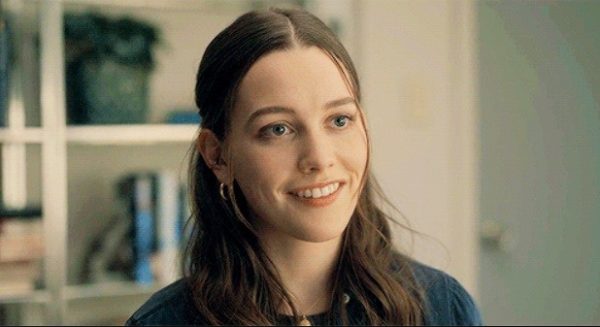 Victoria Pedretti 10 Fascinating Facts About The Rising Star