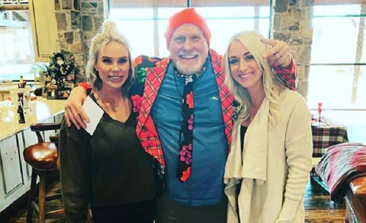 Is The Show The Bradshaw Bunch Fake