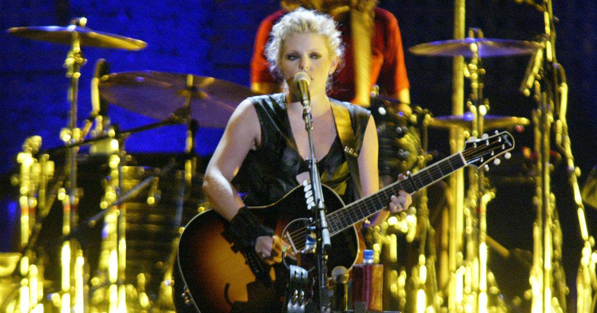 10 Intriguing Facts About The Chicks Frontwoman