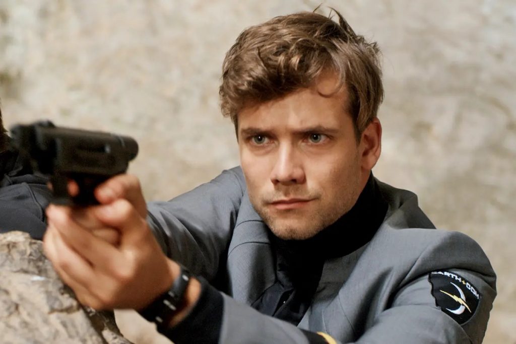 10 Things You Didn’t Know About Oliver Dench – TVovermind