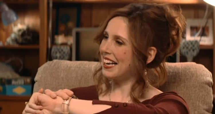 10 Things You Didn’t Know about Vanessa Bayer - TVovermind