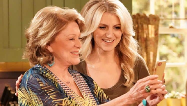 Appreciating the Extraordinary Career of Linda Lavin - TVovermind