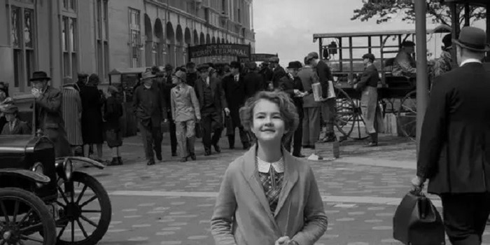 Millicent Simmonds Rising Star In Hollywood Millicent Simmonds Rising Star In Hollywood