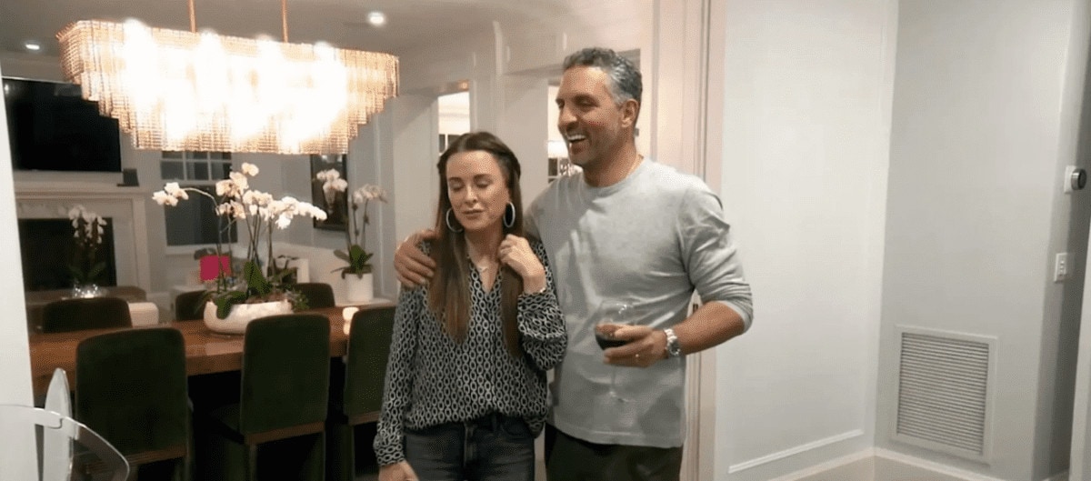 Kyle Richards Mauricio Umansky home Kyle Richards and Mauricio Umansky Announce Separation Amid Challenges