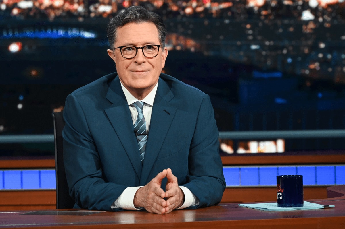Stephen Colbert on Late Show set Stephen Colbert Delivers Emotional Tribute to Late Staffer on ‘Late Show’