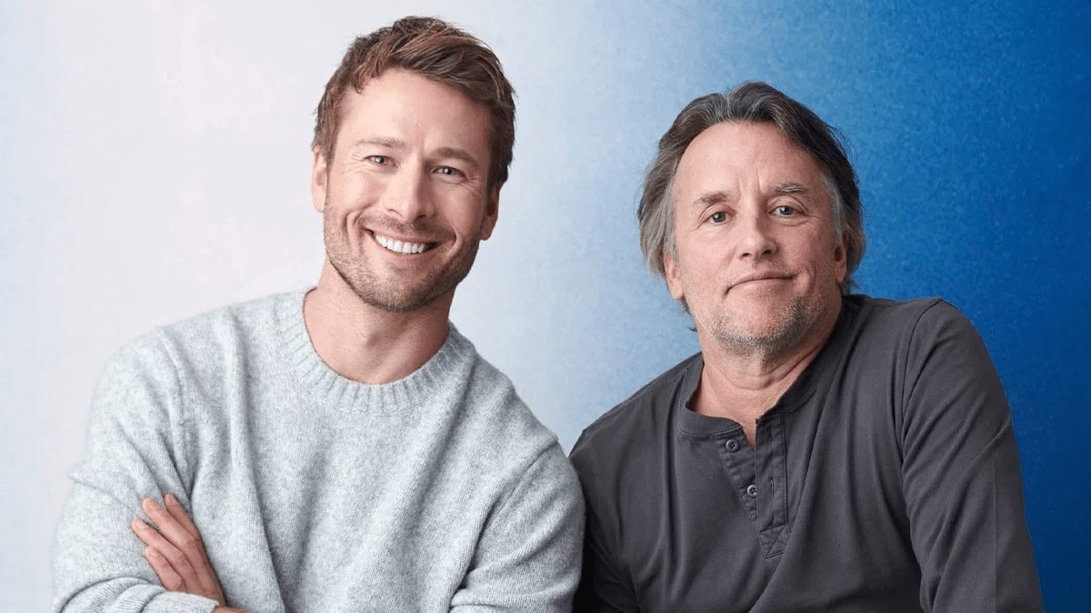 Glen Powell Excels in Disguise in Netflix Comedy Hit Man