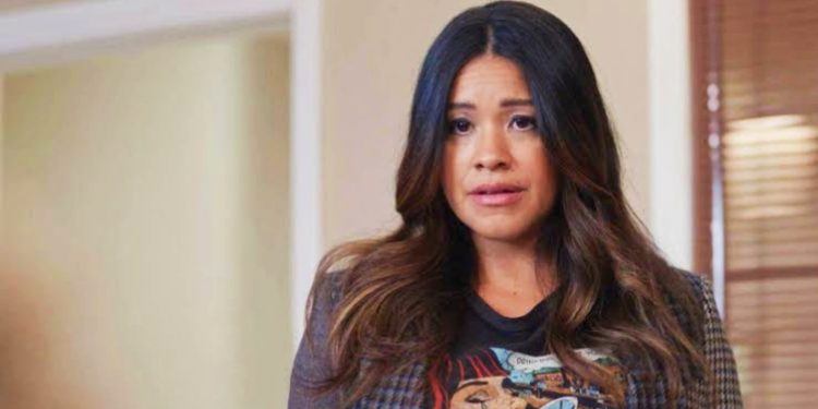 Gina Rodriguez in Not Dead Yet