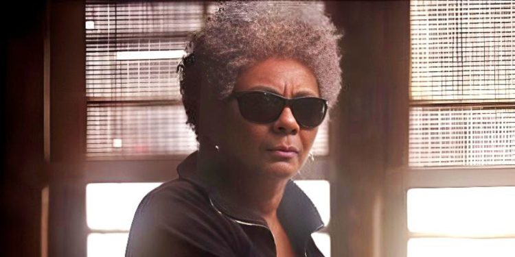 Leslie Uggams as Blind Al in Deadpool