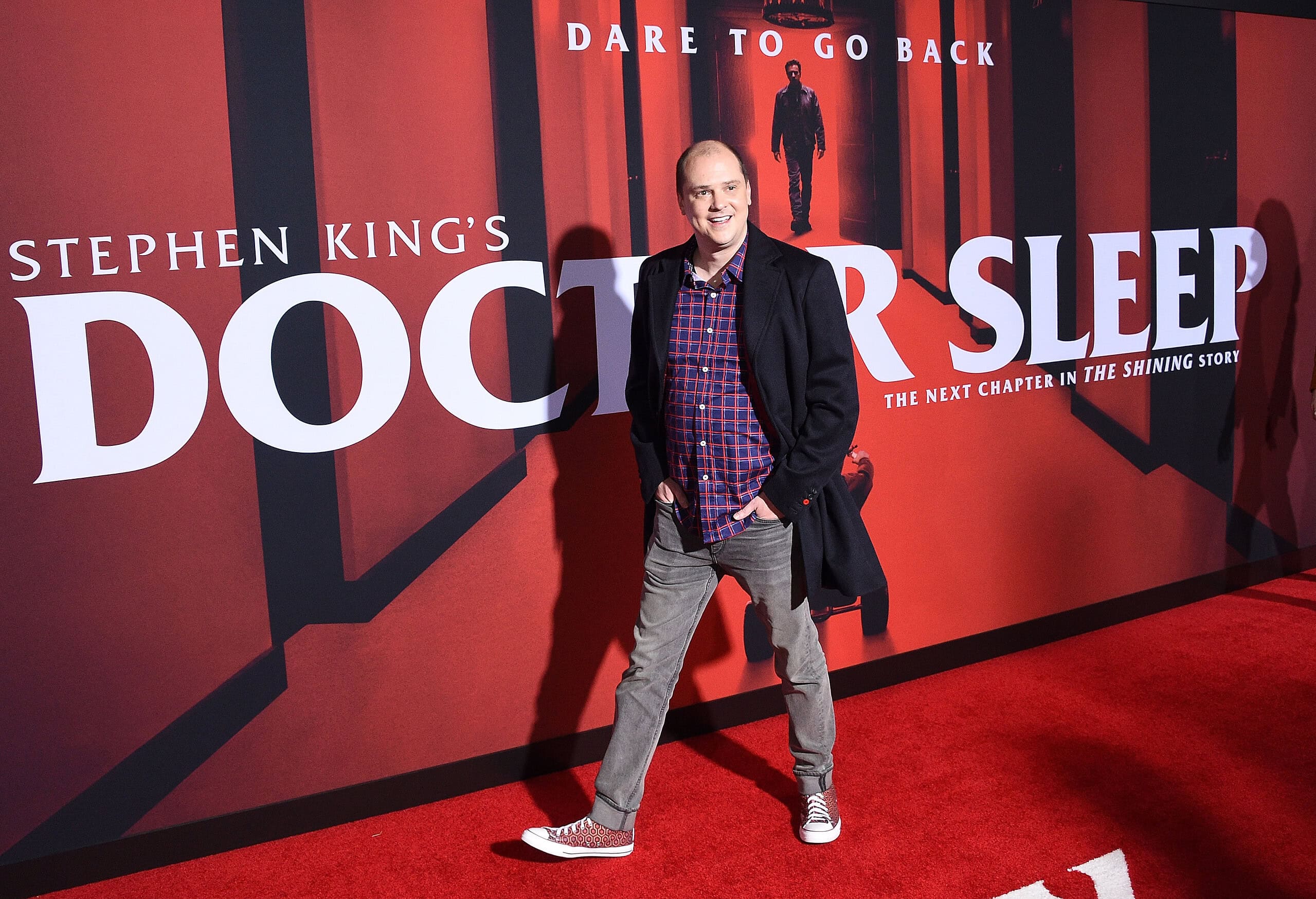 Mike Flanagan Joins Chris Stuckmann to Produce Supernatural Horror Film &#8216;Shelby Oaks&#8217;